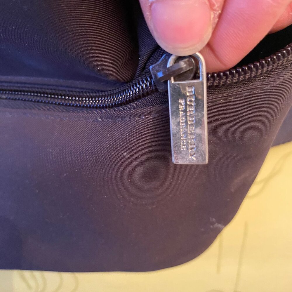Burberry Travel Bag - Picture 4 of 5